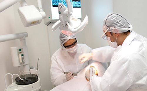 Cirurgia Implante dentário