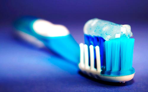 Cuidados com Implante Dentário